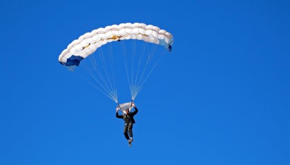 开云网页版登录入口-英超本轮焦点：大逆转引爆全场，英超本轮集锦视频