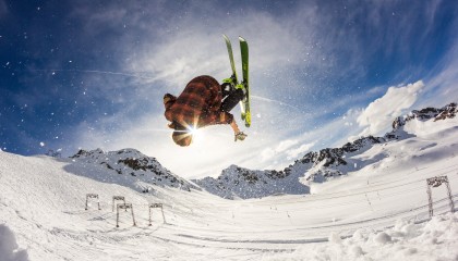 开云官网-经典NBA比赛回放：那些瞬间永远无法被超越，nba经典比赛回顾视频